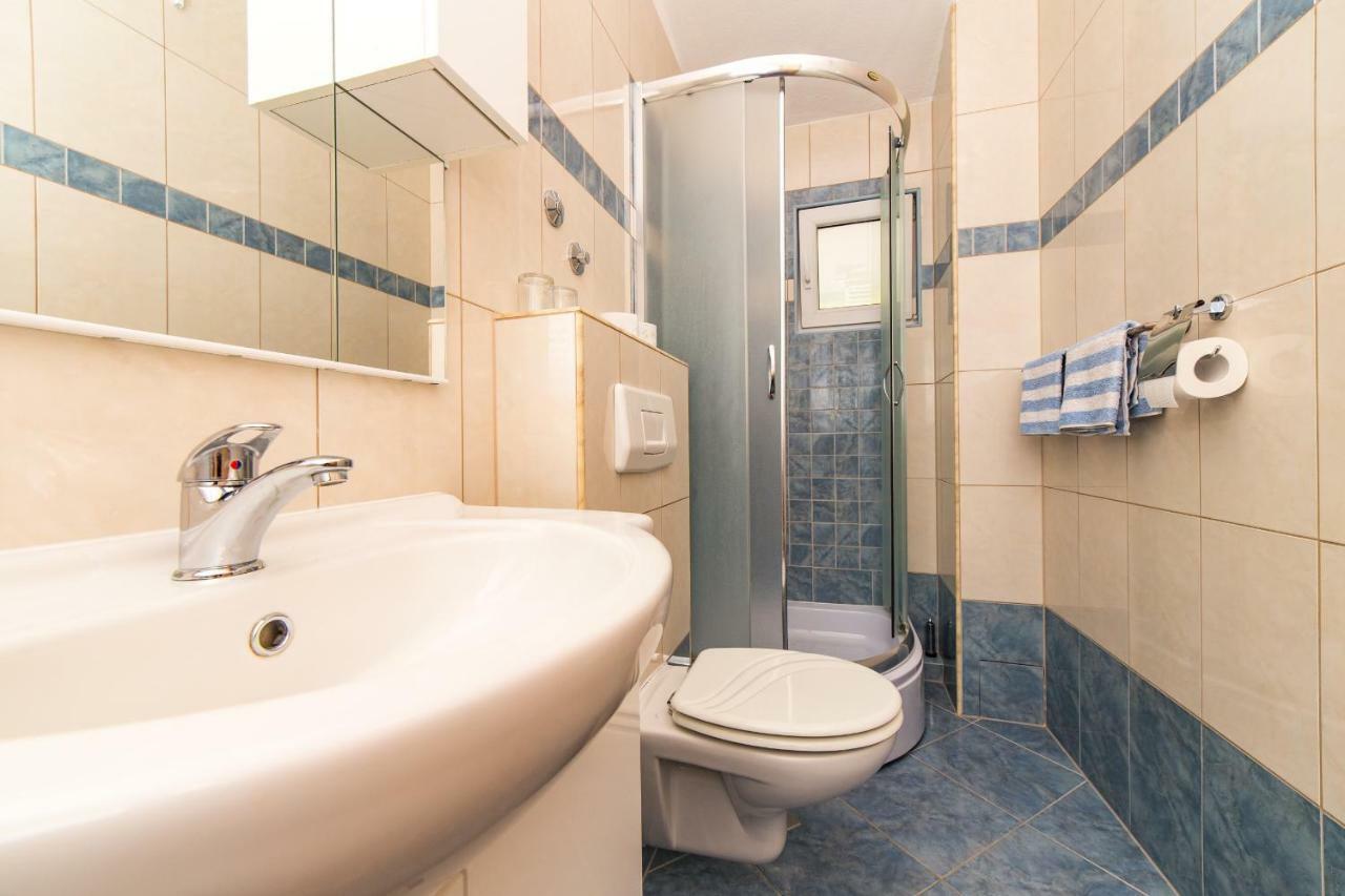 Apartments Rose Trogir Ngoại thất bức ảnh