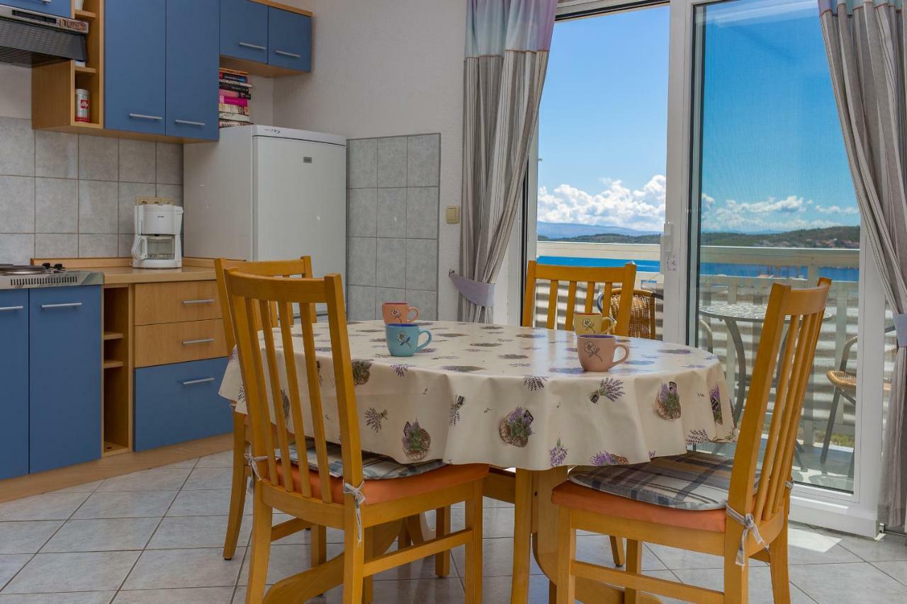 Apartments Rose Trogir Ngoại thất bức ảnh