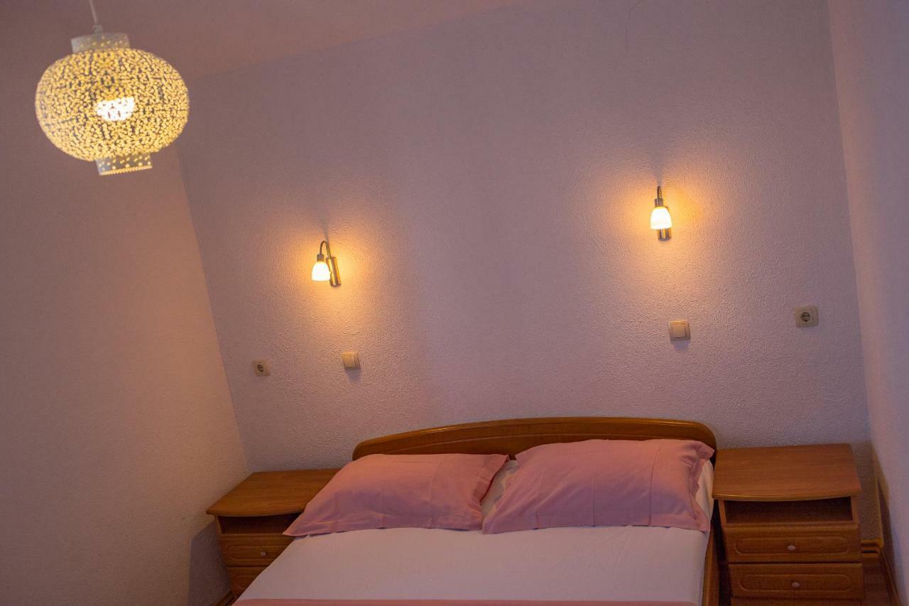 Apartments Rose Trogir Ngoại thất bức ảnh