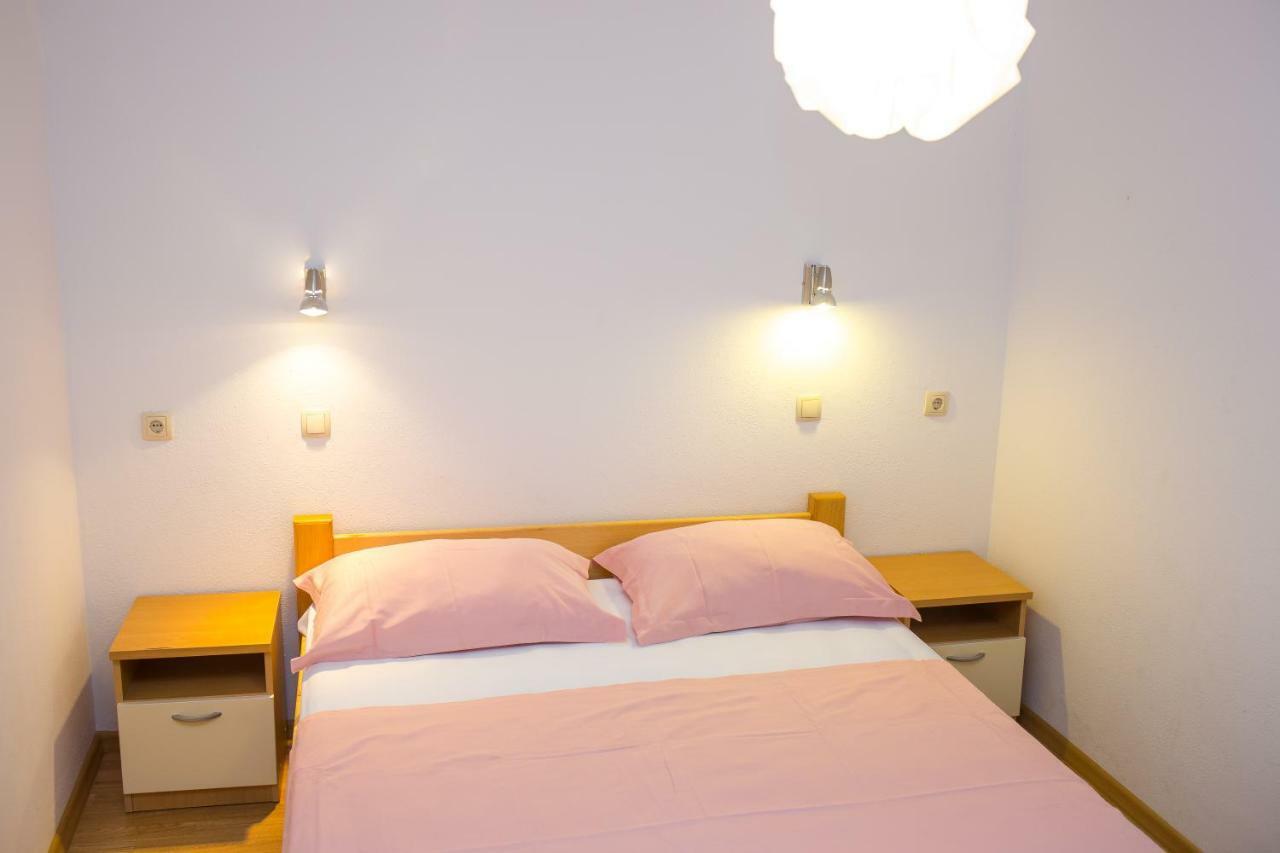 Apartments Rose Trogir Ngoại thất bức ảnh
